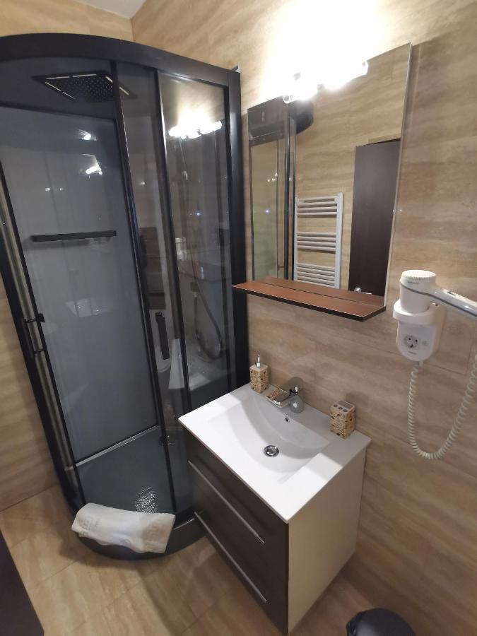 Hotel Bellavista Brasov Săcele Zewnętrze zdjęcie