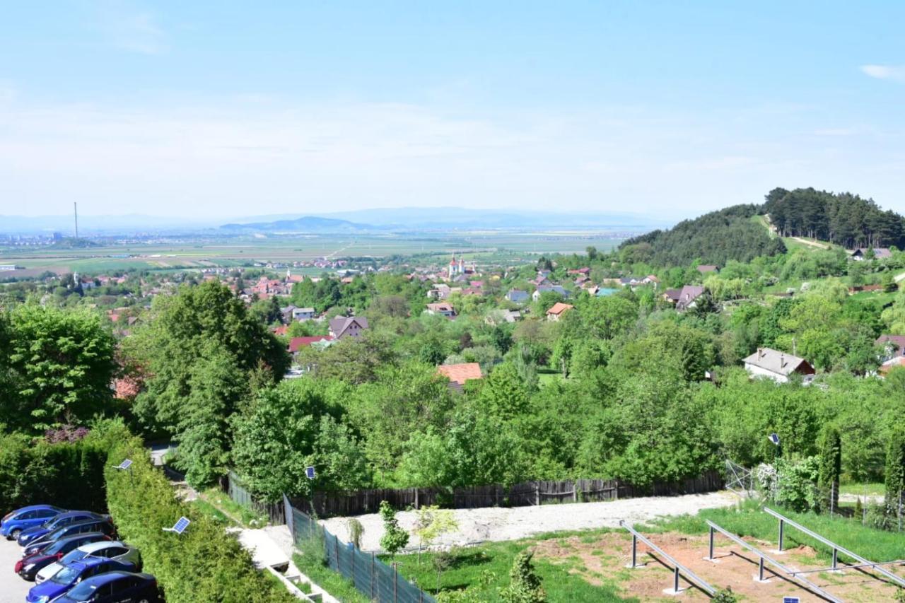 Hotel Bellavista Brasov Săcele Zewnętrze zdjęcie