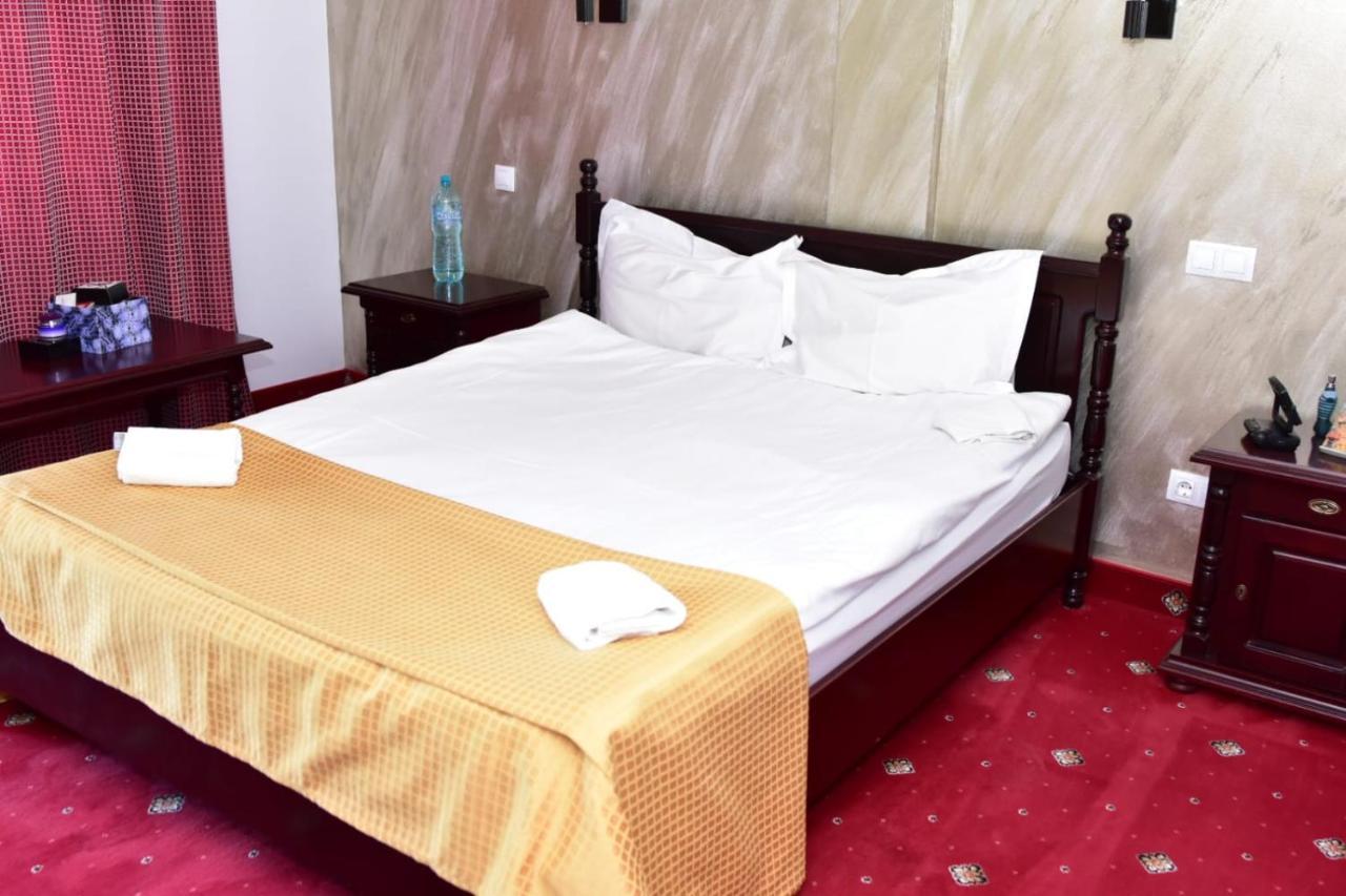 Hotel Bellavista Brasov Săcele Zewnętrze zdjęcie