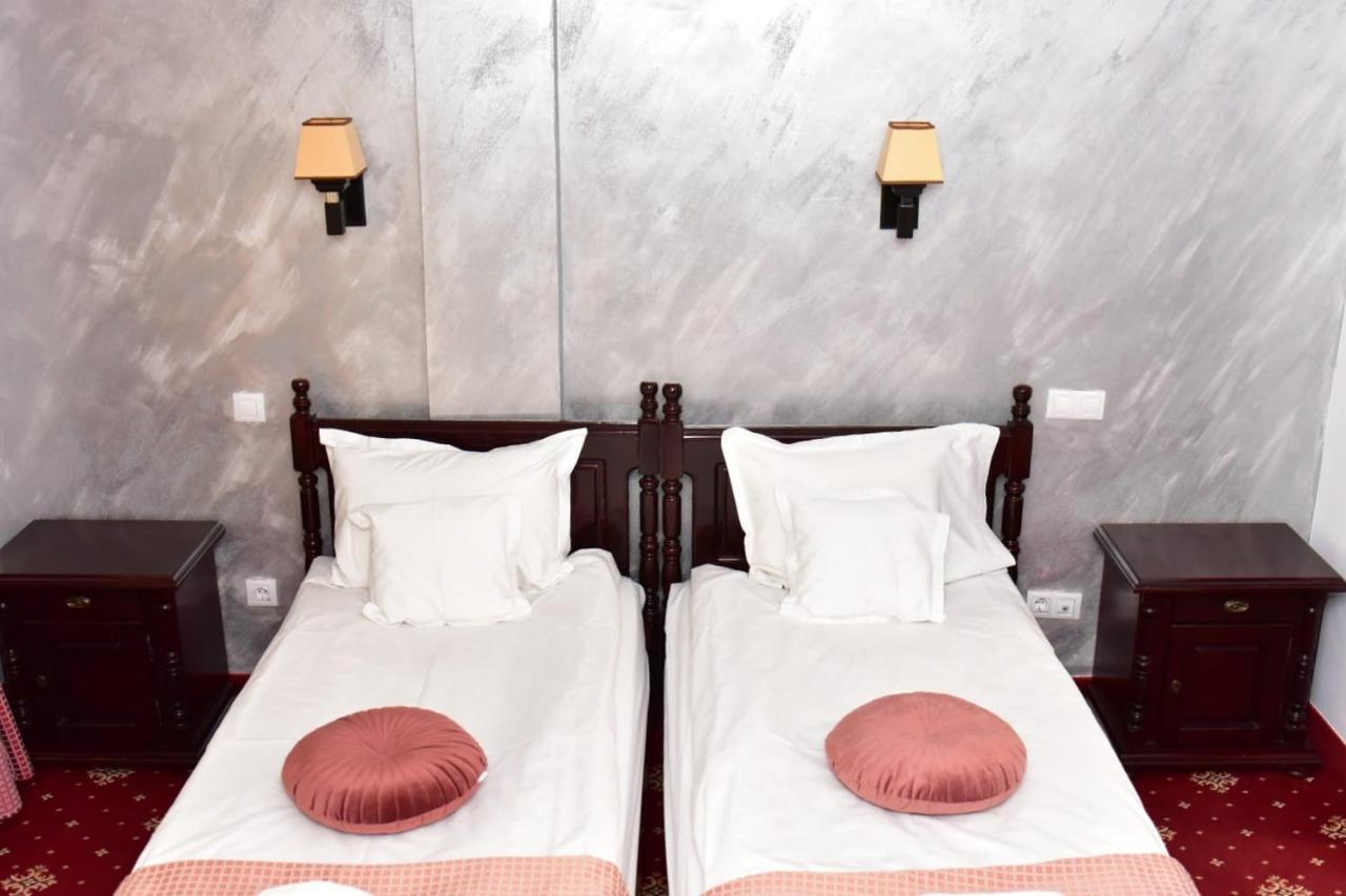 Hotel Bellavista Brasov Săcele Zewnętrze zdjęcie