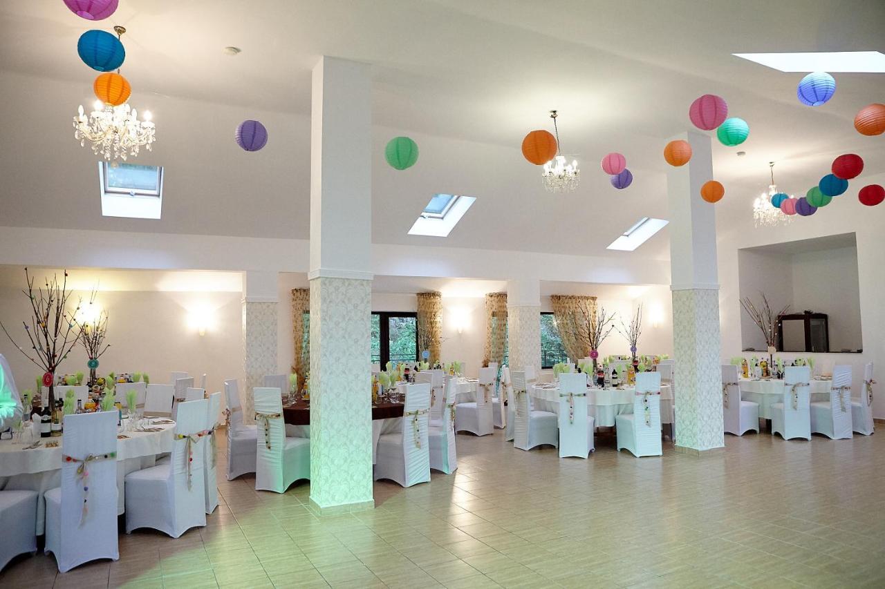 Hotel Bellavista Brasov Săcele Zewnętrze zdjęcie
